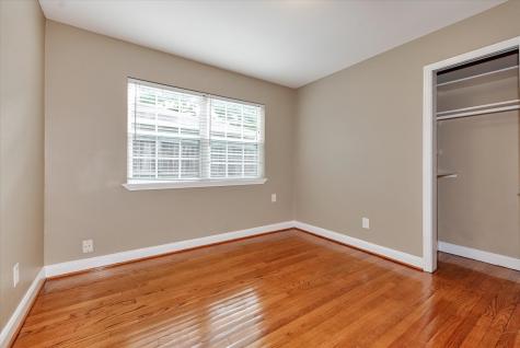 5310 Pagewood Lane Houston TX 77056