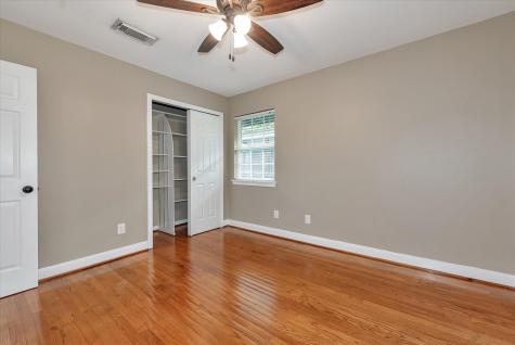 5310 Pagewood Lane Houston TX 77056