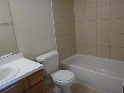 6043 Yorkglen Manor Lane Houston TX 77084