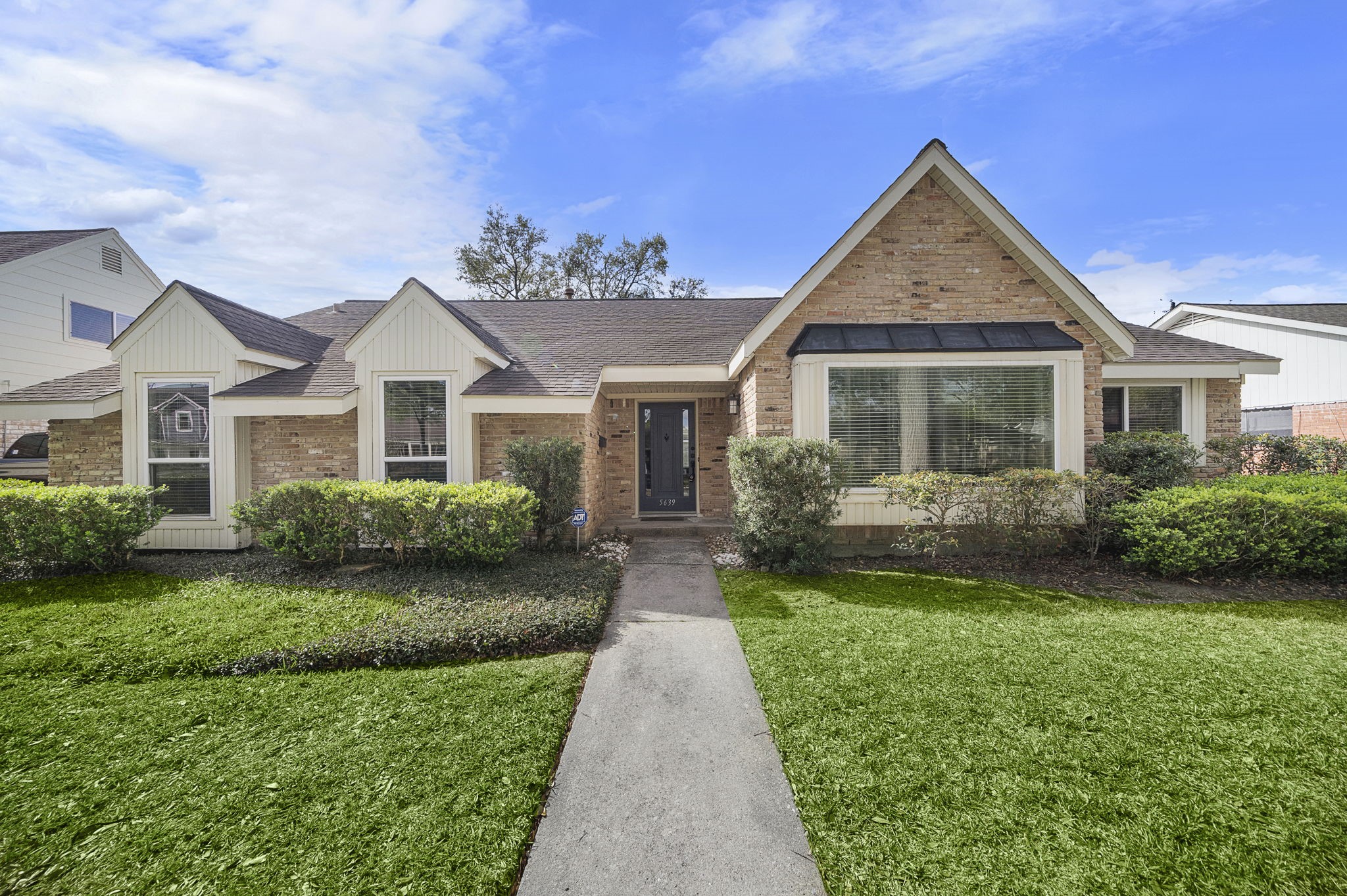 5639 Valkeith Drive Houston TX 77096