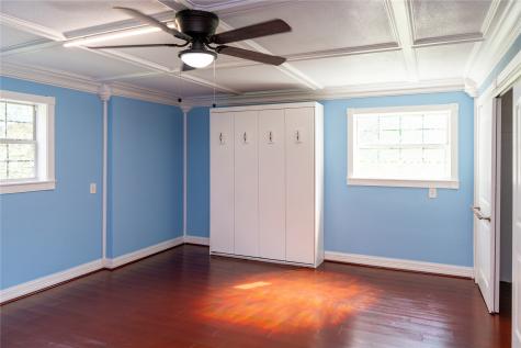 3245 W Highway 6 Alvin TX 77511