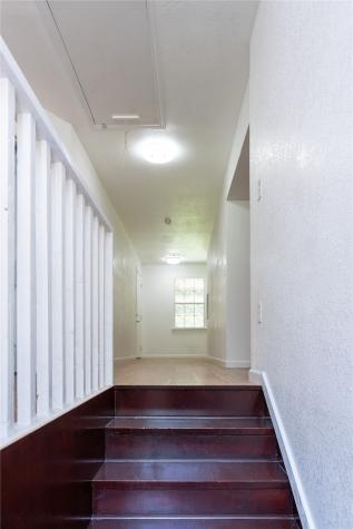 3245 W Highway 6 Alvin TX 77511