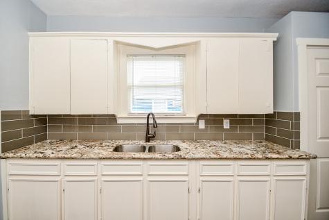 1017 W Cavalcade Street Houston TX 77009