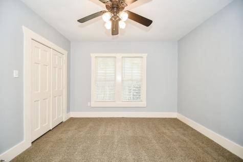 1017 W Cavalcade Street Houston TX 77009