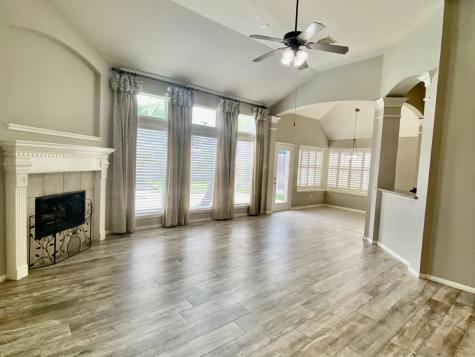 7807 Highland Glen Drive Houston TX 77070