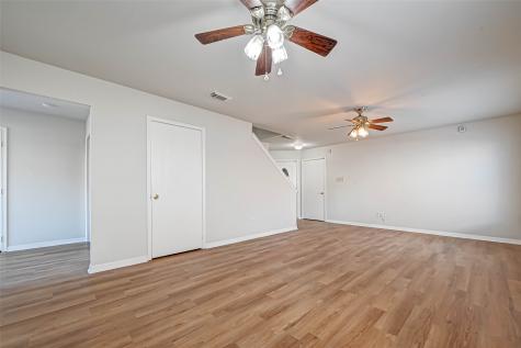 9306 Abbotshall Lane Houston TX 77044