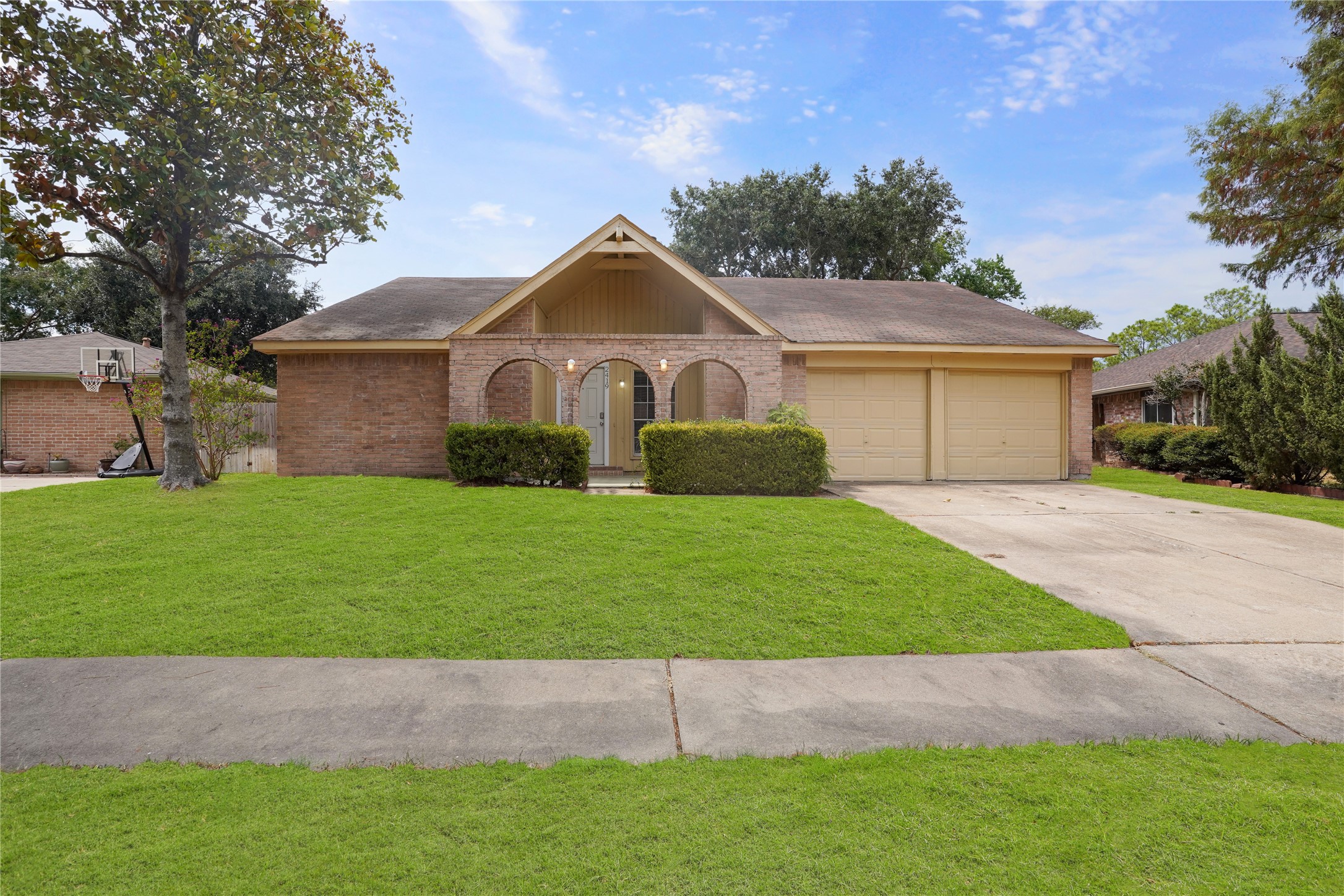2419 Shady Brook Drive Houston TX 77084
