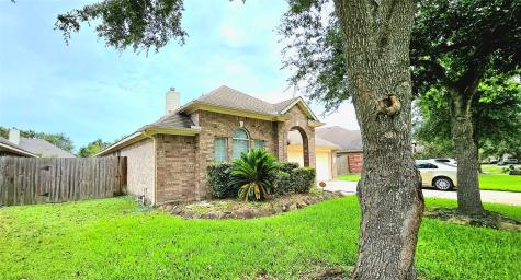 10203 Chestnut Creek Way Pearland TX 77584
