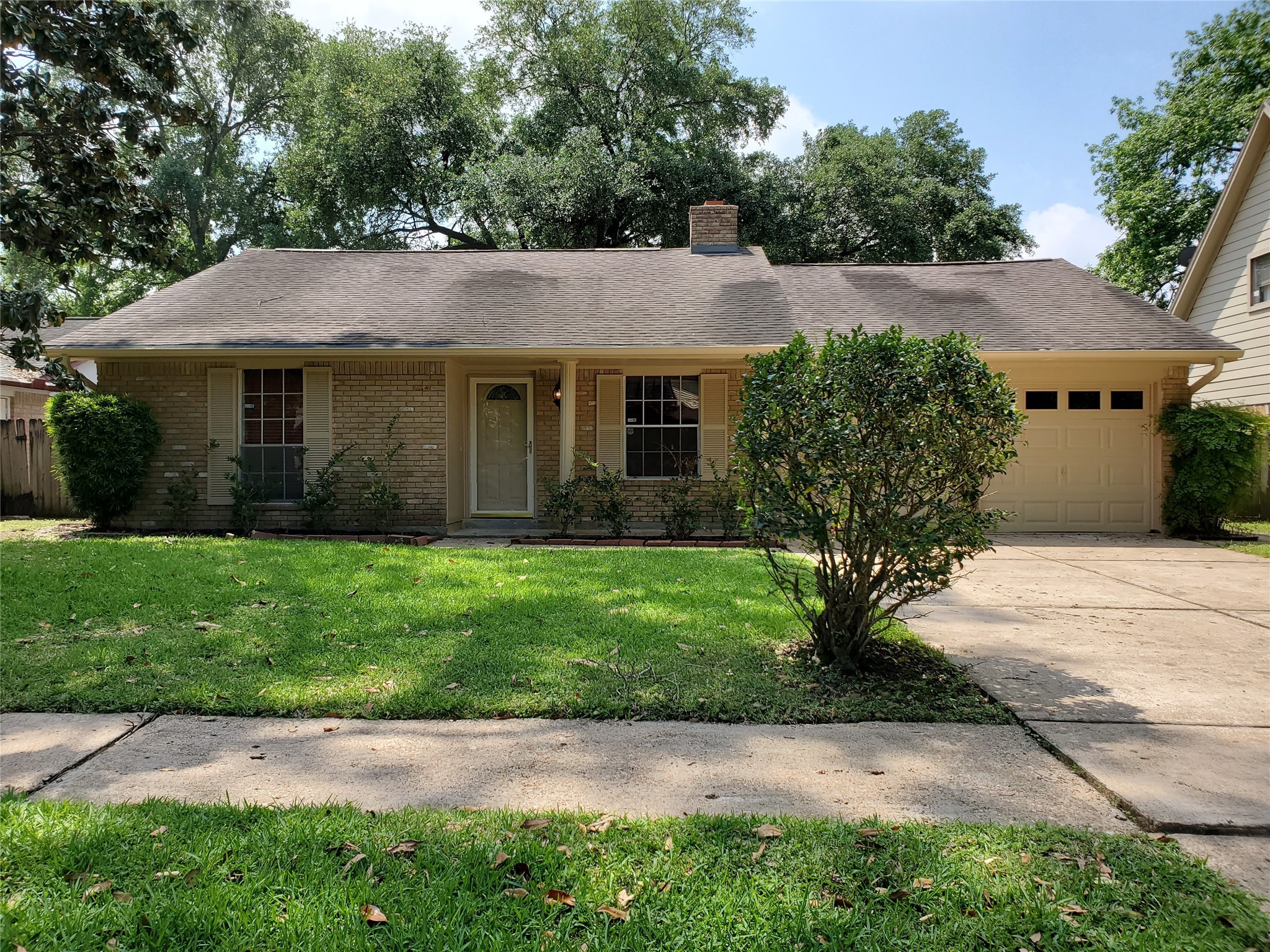 4303 Saratoga Drive Houston TX 77088