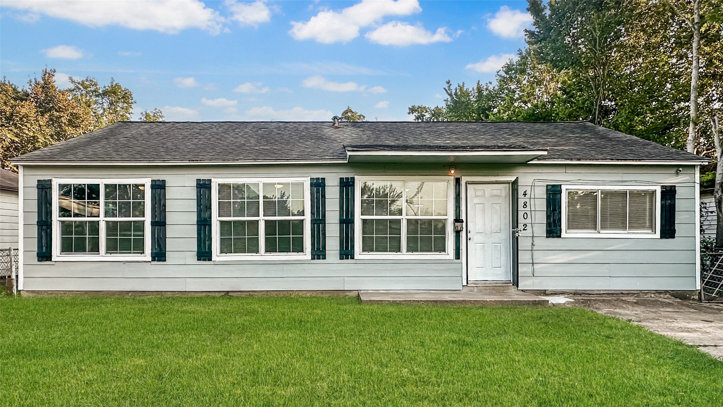 4802 Scenic Drive Houston TX 77048