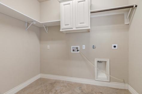 138 Meadow Run Drive Conroe TX 77384