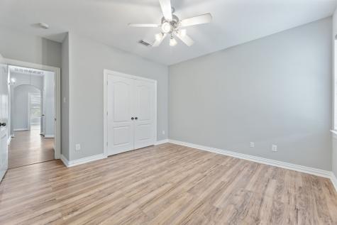 1221 Torchwood Drive Friendswood TX 77546