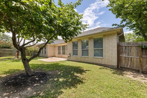 1221 Torchwood Drive Friendswood TX 77546