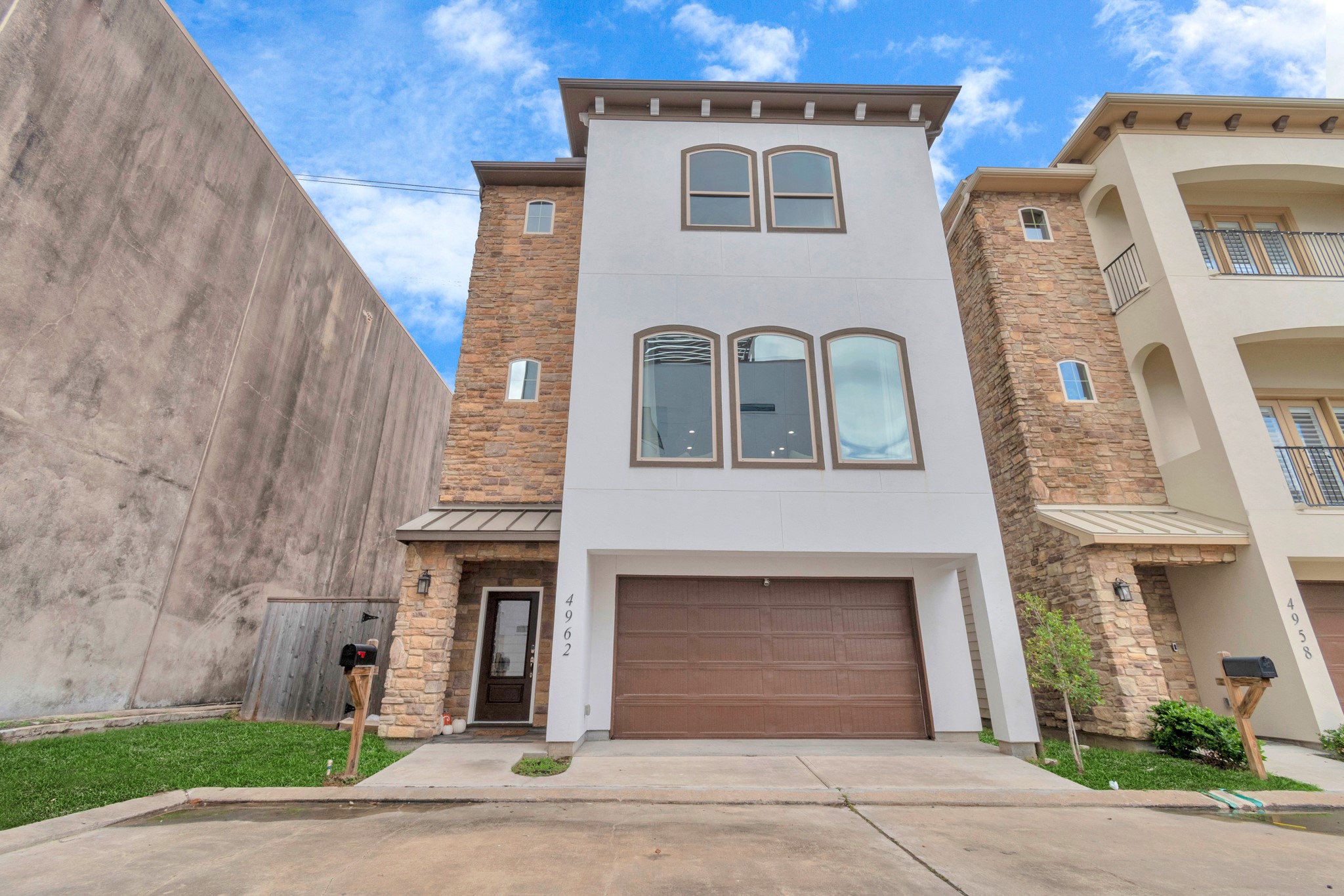 4962 Edison Park Lane Houston TX 77081