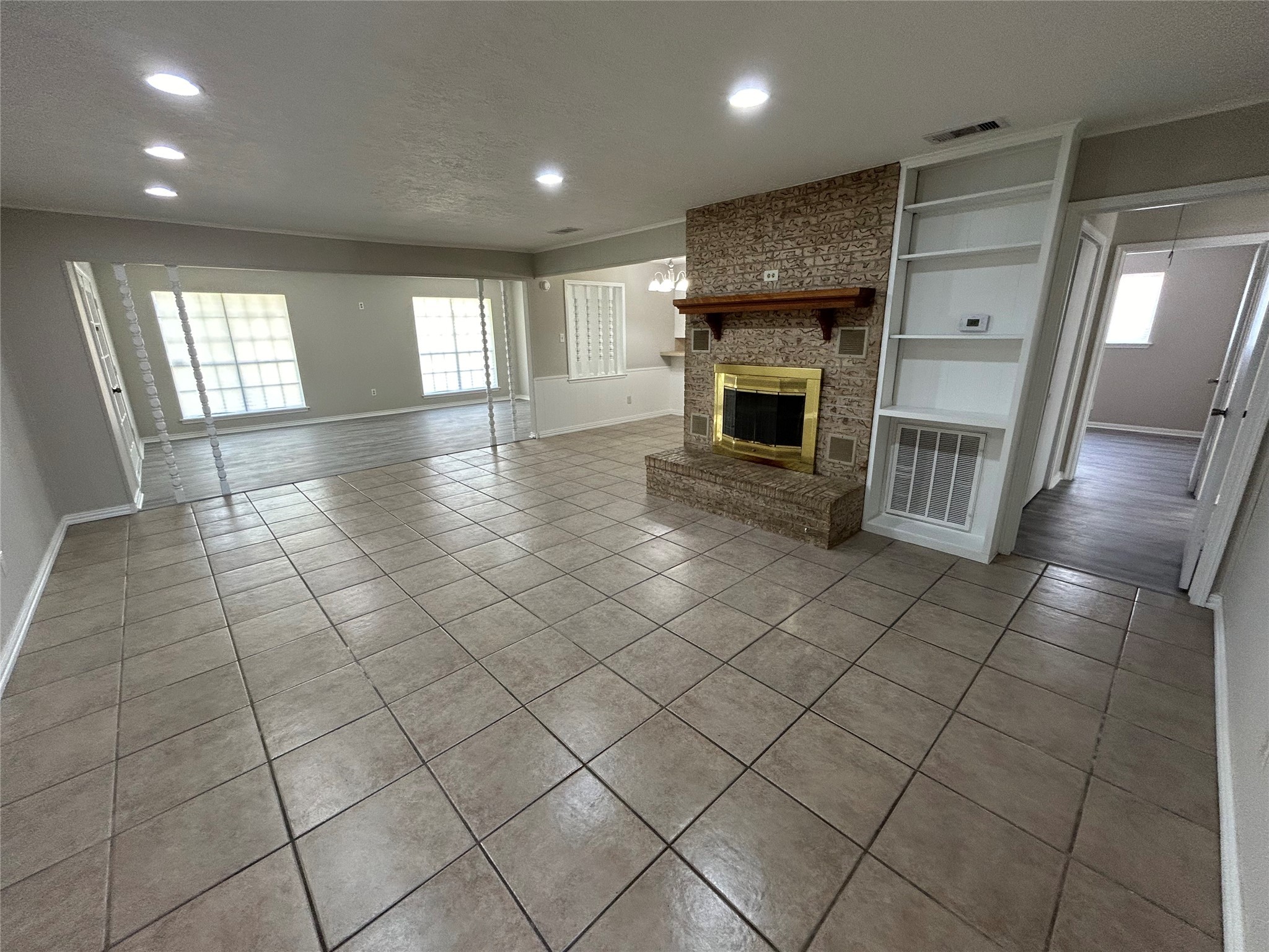 2503 Austin Avenue Pasadena TX 77502