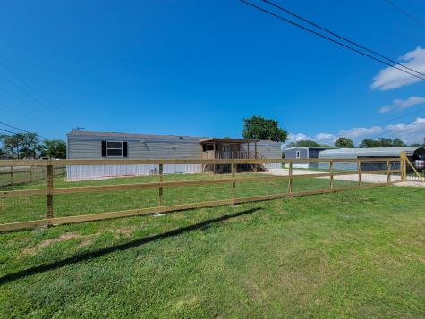 7501 Primrose Street Pearland TX 77584