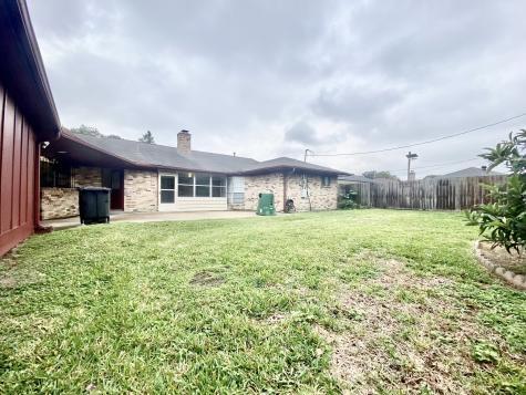 8802 Sandstone Street Houston TX 77036