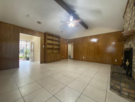 8802 Sandstone Street Houston TX 77036