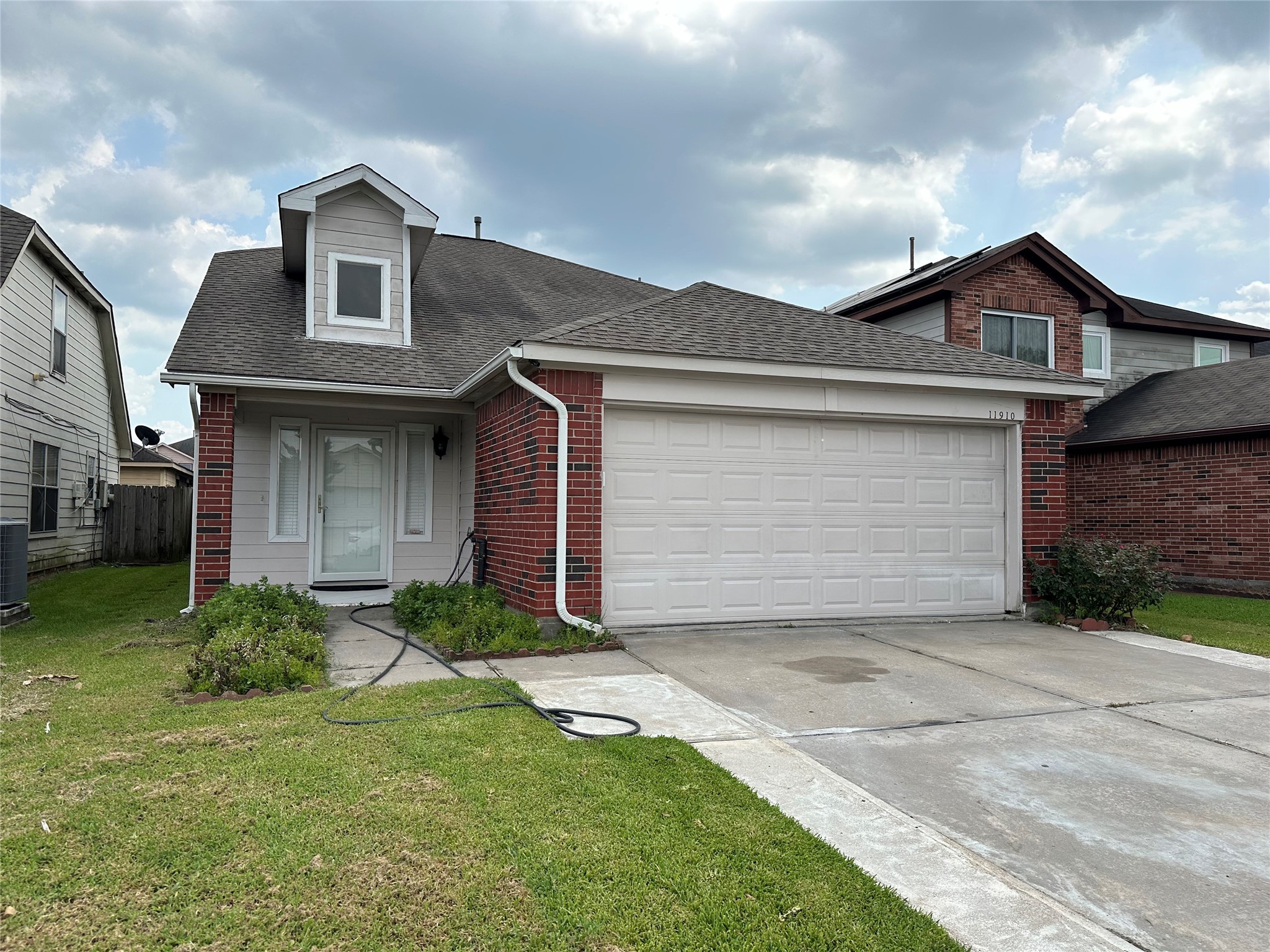 11910 Fossil Rock Lane Houston TX 77034