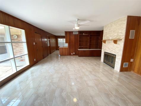 7902 Glen Prairie Street Houston TX 77061