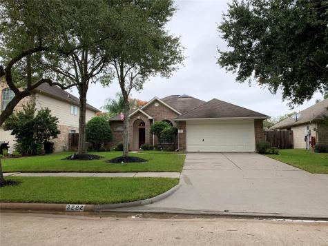 3222 Crimson Coast Drive League City TX 77573