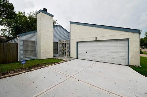 11043 Petworth Drive Houston TX 77072