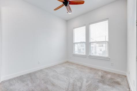 8409 Hempstead Road I Houston TX 77008