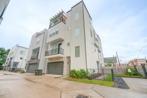 8409 Hempstead Road I Houston TX 77008