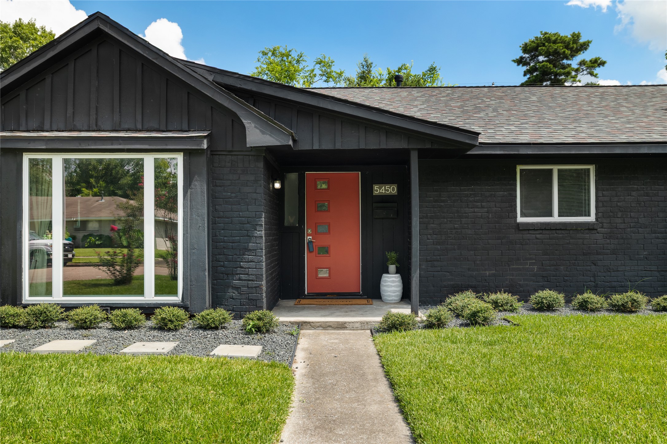 5450 Birdwood Road Houston TX 77096