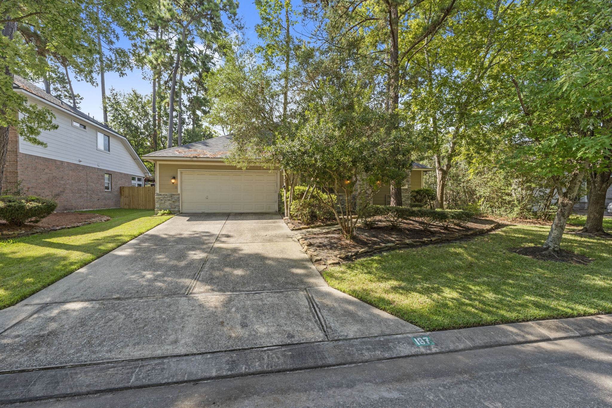 167 N Whistlers Bend Circle Conroe TX 77384