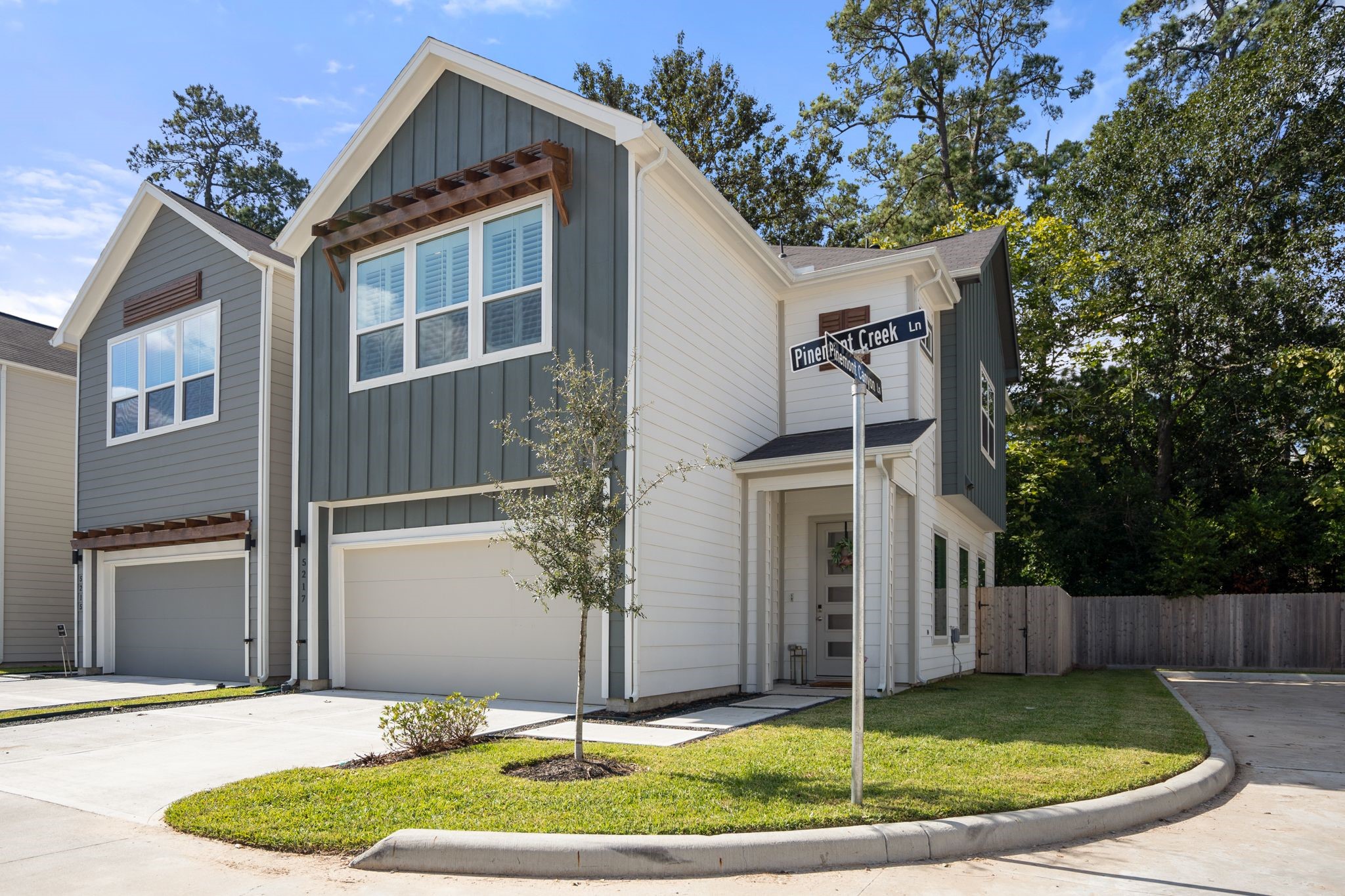 5217 Pinemont Creek Lane Houston TX 77018