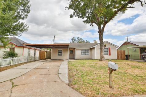 718 Champs Street Channelview TX 77530
