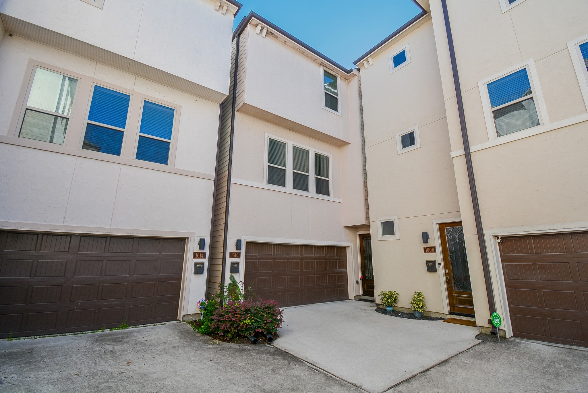 1610 Parker Street Houston TX 77007