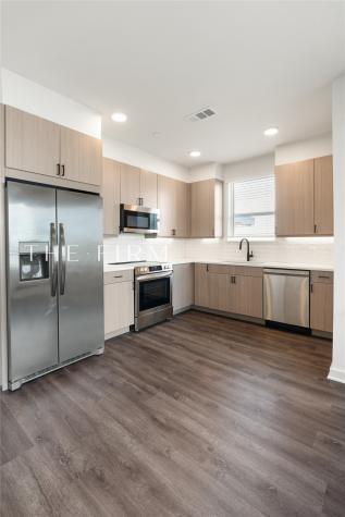3001 W 11th Street 131 Houston TX 77008