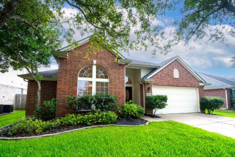 12804 Flat Creek Drive Pearland TX 77584