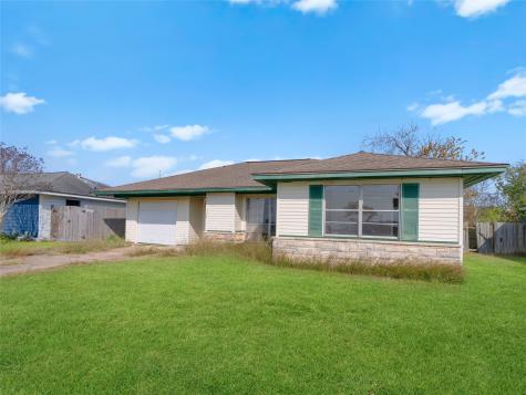 1114 W 11th Street Freeport TX 77541