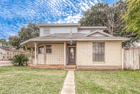 724 Main Street Pasadena TX 77506