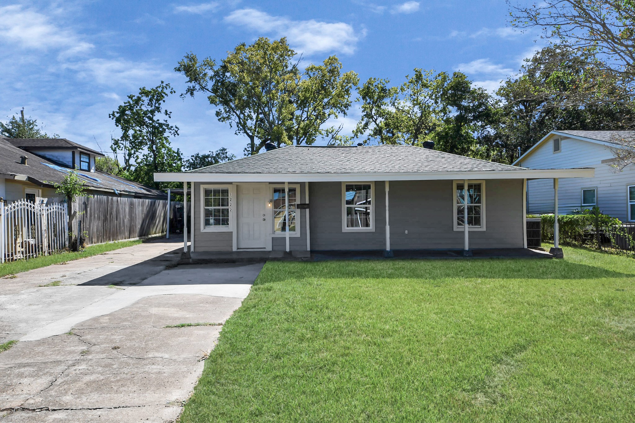 1222 Bernard Street Pasadena TX 77506