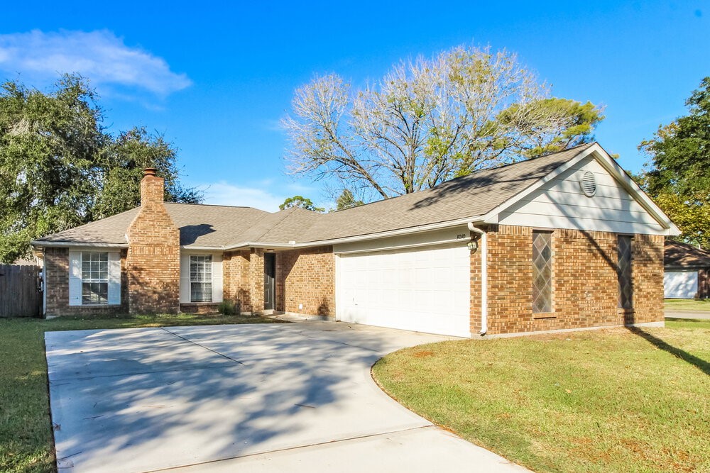 3010 Twinleaf Drive League City TX 77573