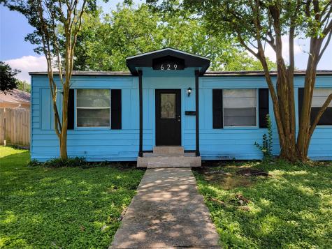 629 17th Avenue N Texas City TX 77590