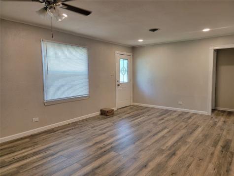 629 17th Avenue N Texas City TX 77590