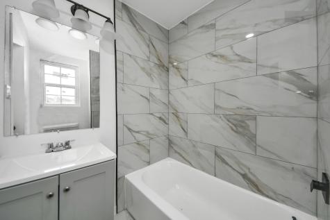 1206 37th Street Galveston TX 77550