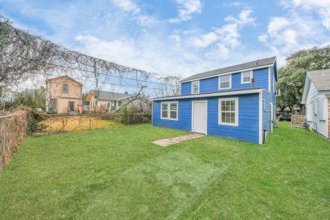 1206 37th Street Galveston TX 77550