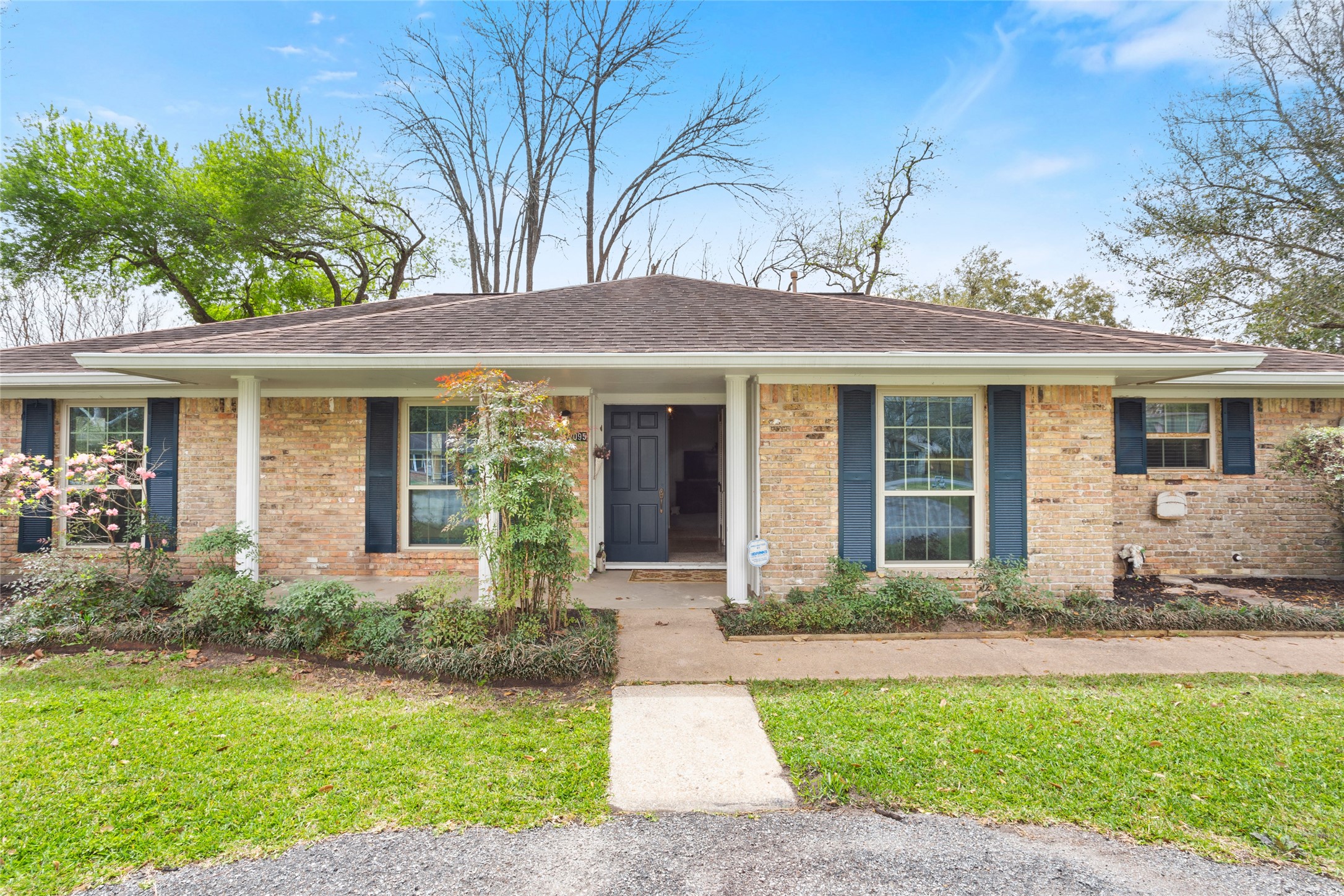 12095 11th Street Santa Fe TX 77510