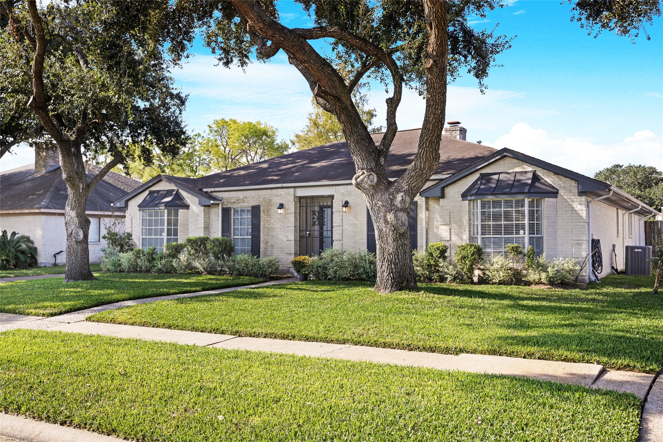 7614 Rollingbrook Drive Houston TX 77071