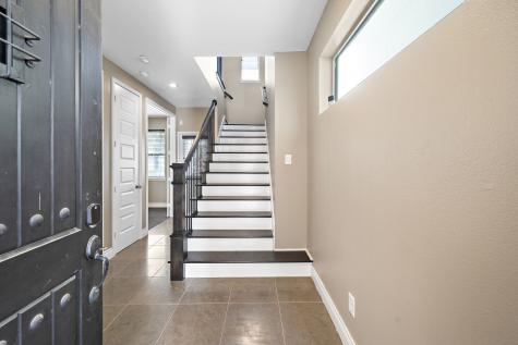 5743 Kiam Street D Houston TX 77007