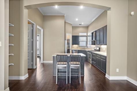 5743 Kiam Street D Houston TX 77007