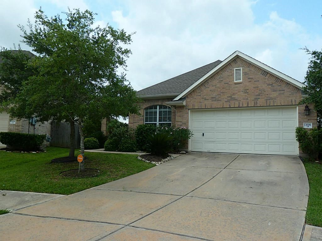 13006 Balsam Lake Court Pearland TX 77584