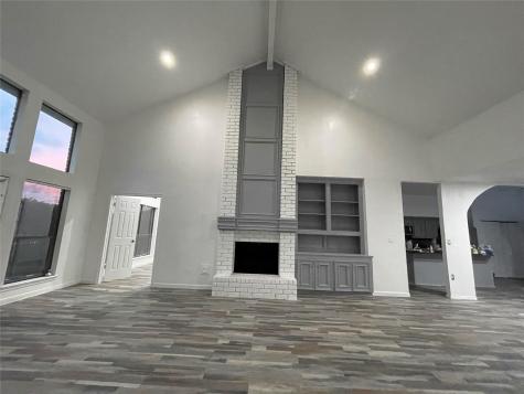 2027 Woodland Drive Richmond TX 77406