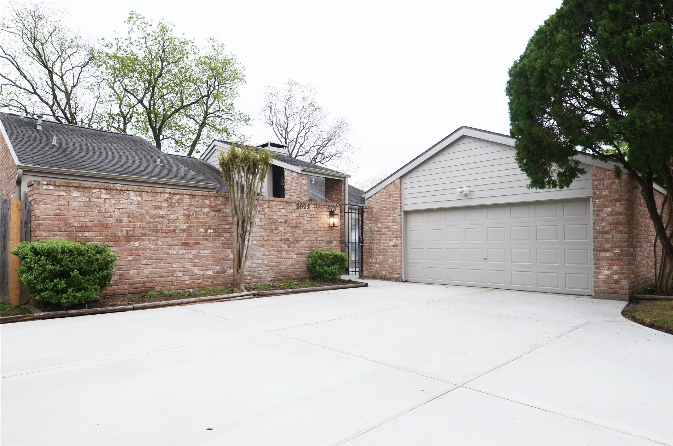 2023 Woodland Springs Street Houston TX 77077